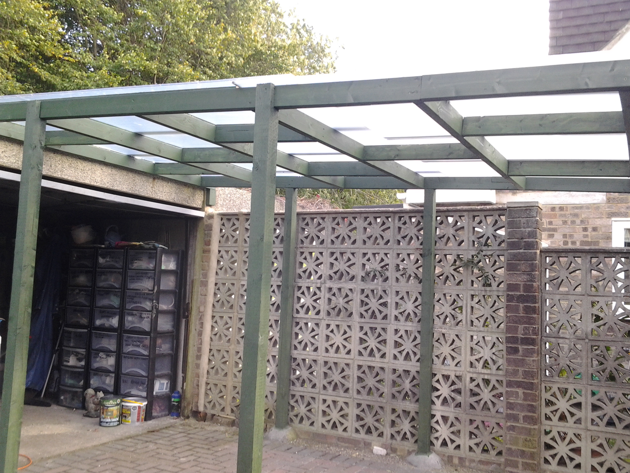 Car Port Brentwood